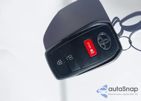 2023 Toyota Corolla Cross Le из США, поврежденный, VIN 7MUBAABG6PV072095